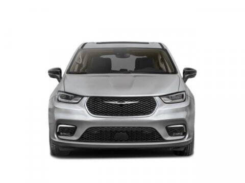 2025 Chrysler Pacifica Pinnacle