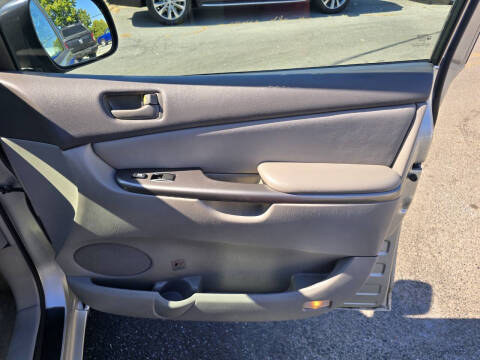 2007 Toyota Sienna CE 7-Passenger