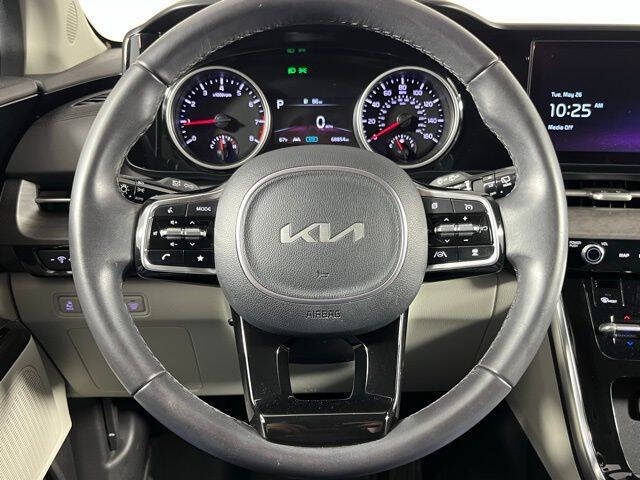 2024 Kia Carnival EX