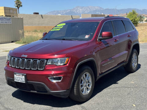 2020 Jeep Grand Cherokee Laredo