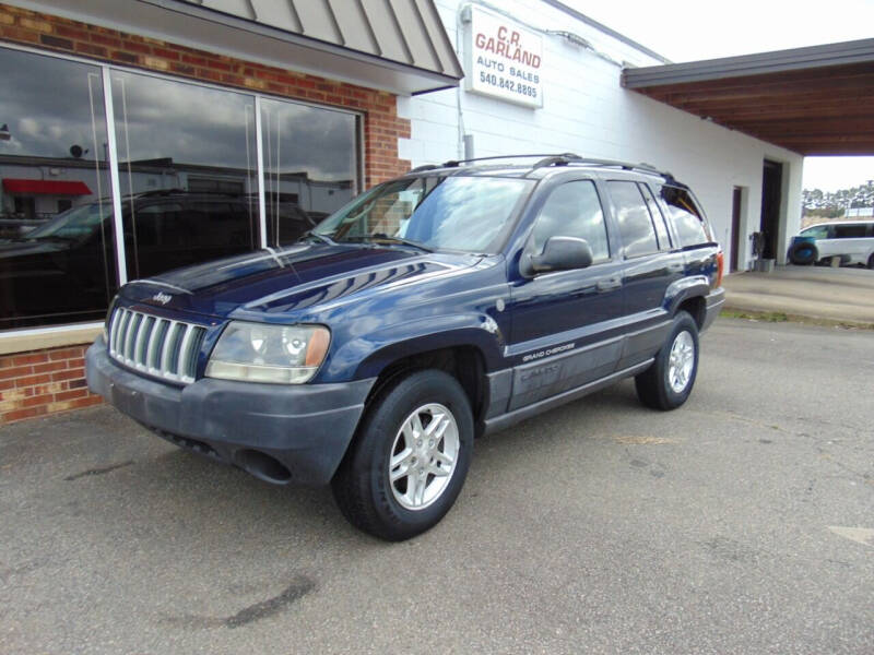 2004 Jeep Grand Cherokee for sale at CR Garland Auto Sales in Fredericksburg VA