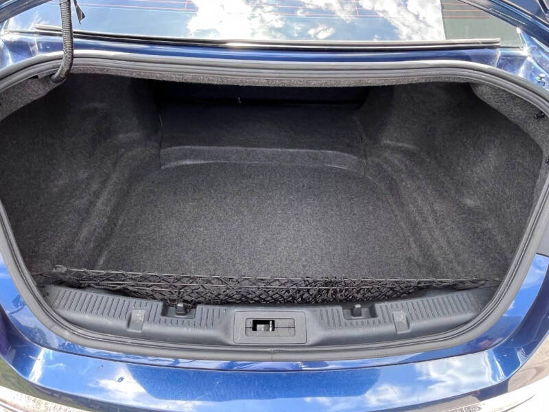 2016 Ford Taurus SHO