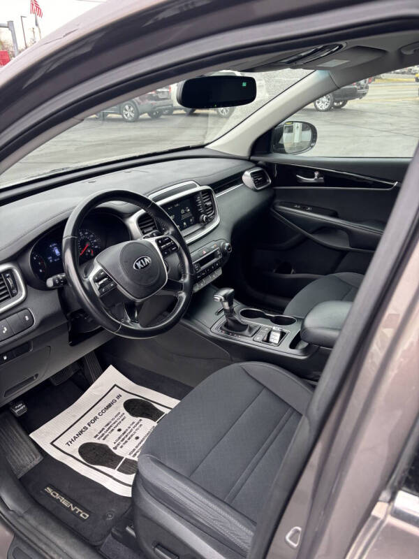 2020 Kia Sorento S V6