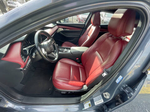 2021 Mazda Mazda3 Hatchback Premium Plus