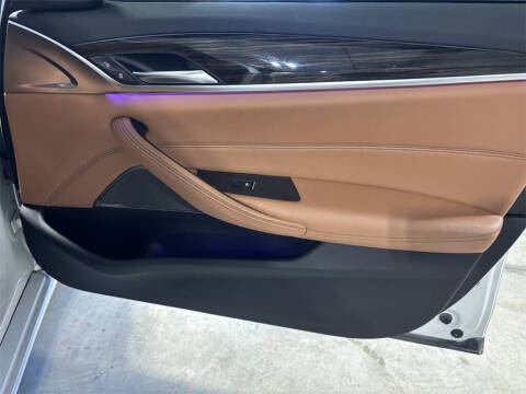 2018 BMW 5 Series 540i xDrive