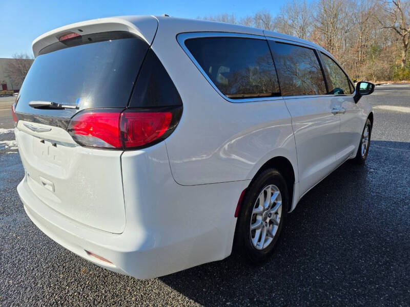 2017 Chrysler Pacifica Touring