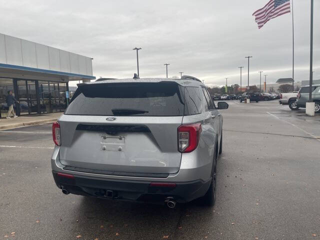 2023 Ford Explorer ST-Line