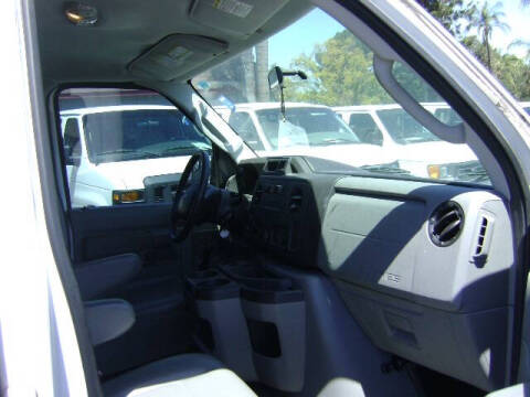 2011 Ford E-Series E-350 SD XL
