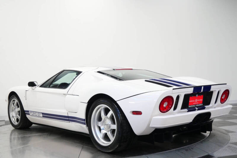 2005 Ford GT