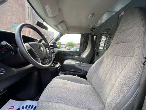 2018 Chevrolet Express 2500