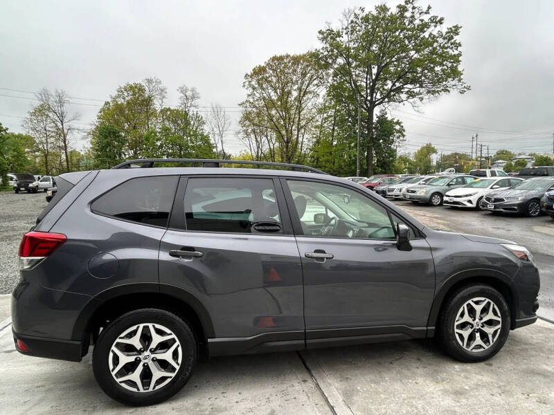 2022 Subaru Forester Premium