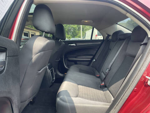 2020 Chrysler 300 Touring