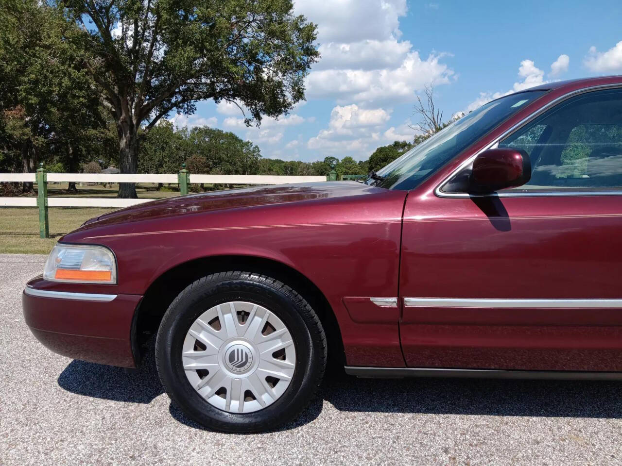 2004 Mercury Grand Marquis for sale at AUTOPLUG 360 in Stafford, TX