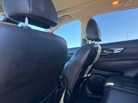 2018 Nissan Rogue SL