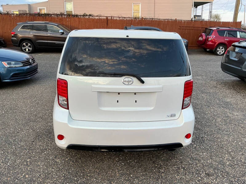 2014 Scion xB