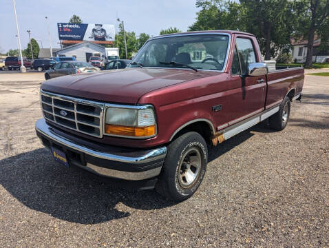1995 Ford F-150 for sale at Advantage Auto Sales & Imports Inc in Loves Park IL