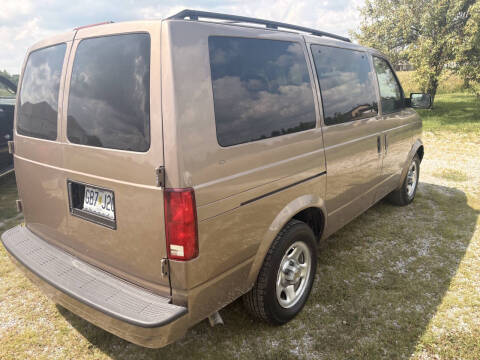 2003 Chevrolet Astro LS