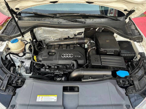 2016 Audi Q3 2.0T quattro Premium Plus