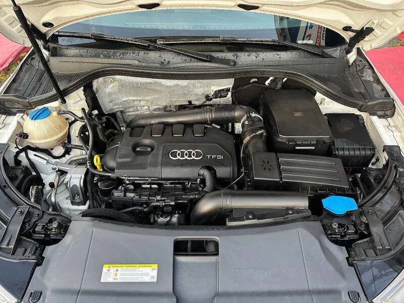 2016 Audi Q3 2.0T quattro Premium Plus