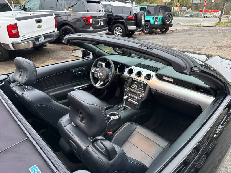 2015 Ford Mustang EcoBoost Premium