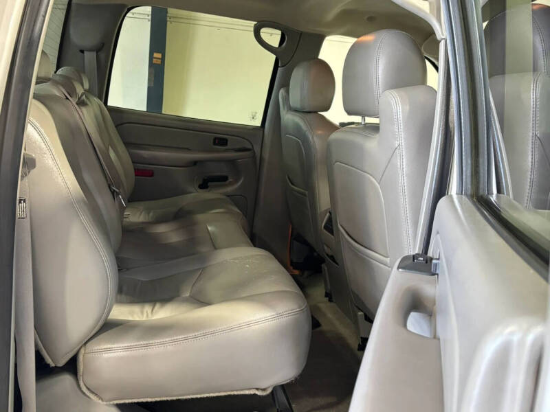 2005 GMC Sierra 2500HD
