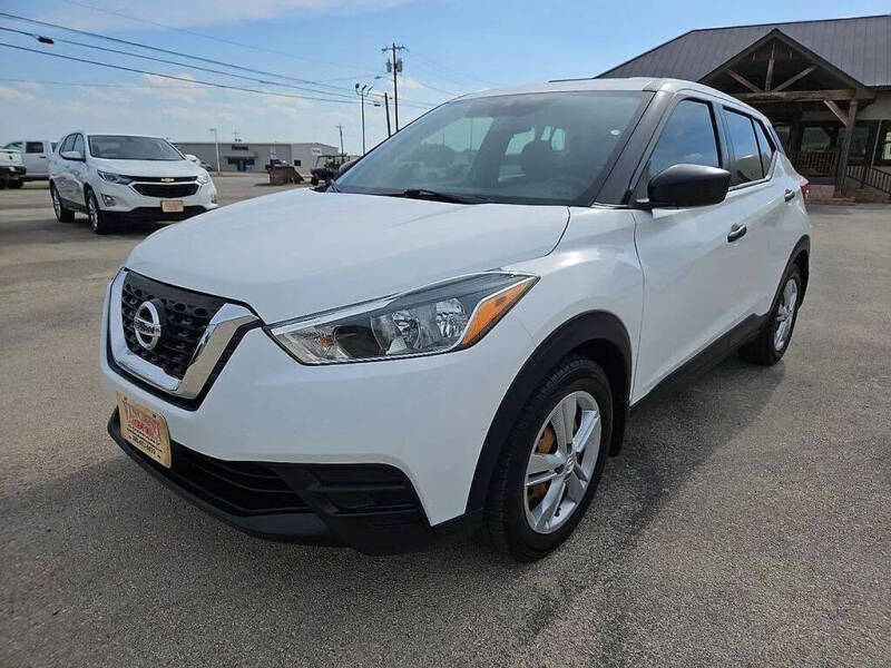 2020 Nissan Kicks S