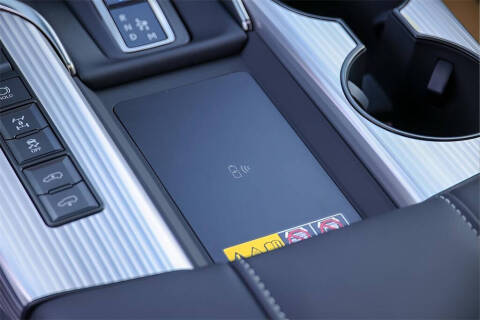 2025 Lexus LX 700h F SPORT Handling