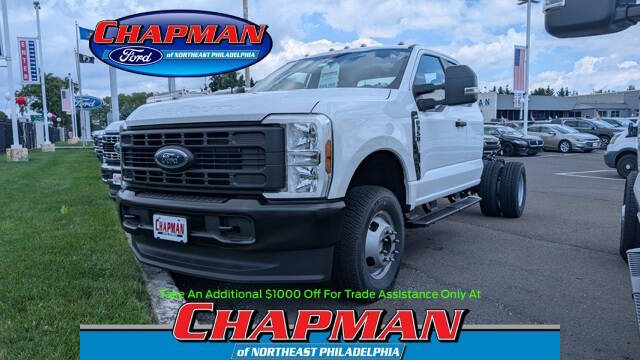 2025 Ford F-350 Super Duty Chassis Cab