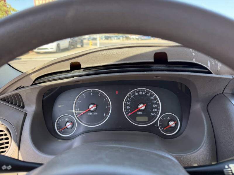 2004 Chrysler Sebring