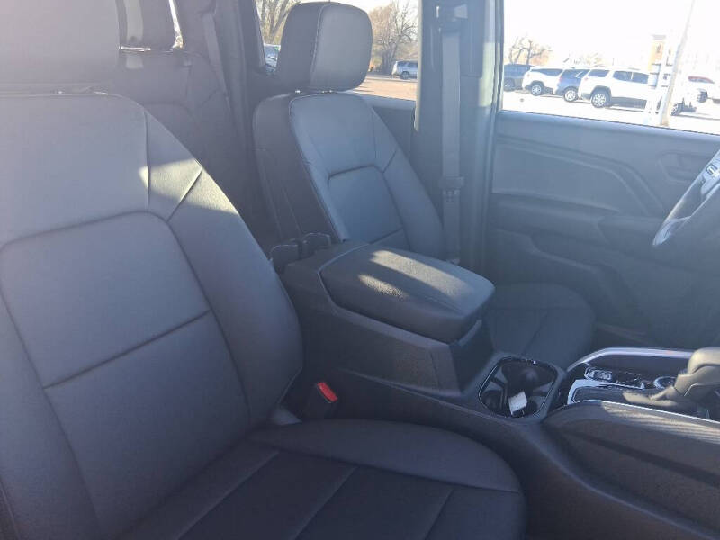 2026 Chevrolet Colorado Work Truck