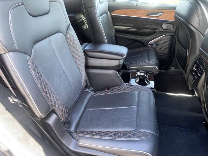 2023 Jeep Grand Cherokee L
