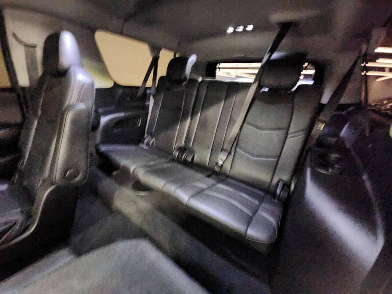 2019 Cadillac Escalade ESV Luxury