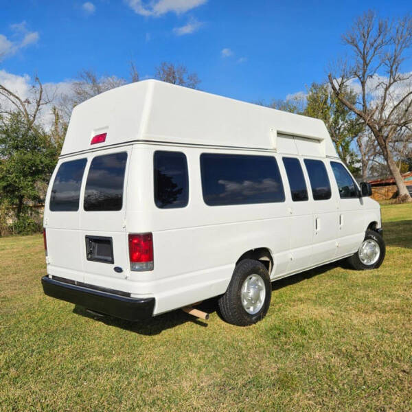 2011 Ford E-Series E-250