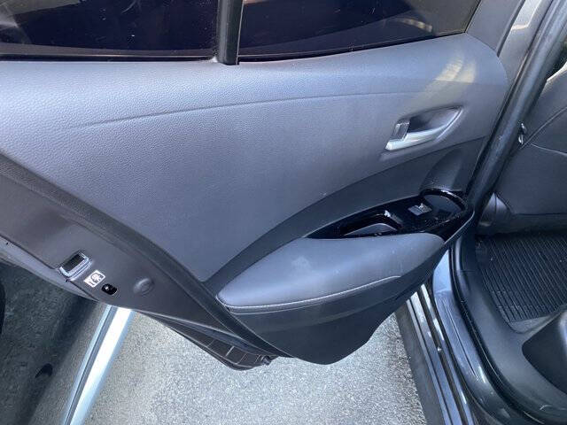 2022 Toyota Corolla Hatchback SE