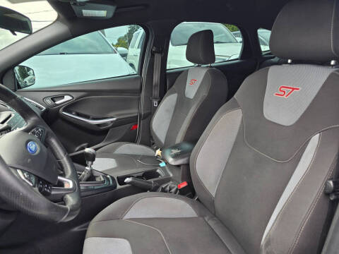 2017 Ford Focus ST