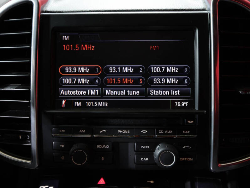 2011 Porsche Cayenne Tiptronic