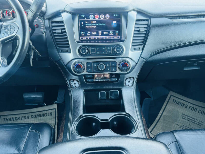 2017 Chevrolet Suburban LT