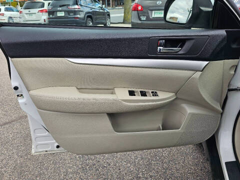 2010 Subaru Outback 2.5i Premium