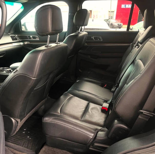 Image 5 of 2016 Ford Explorer Limited