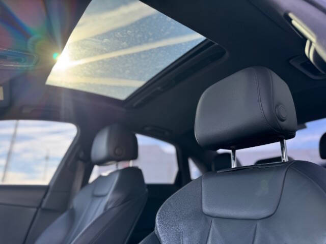 2017 Audi A4 2.0T quattro Premium Plus