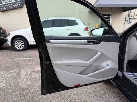 2016 Volkswagen Passat 1.8T S