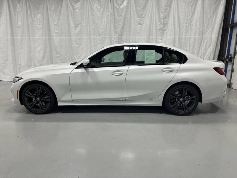 2023 BMW 3 Series 330i xDrive