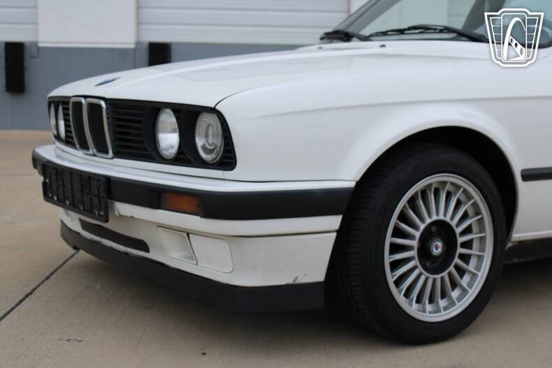 1988 BMW 3 Series