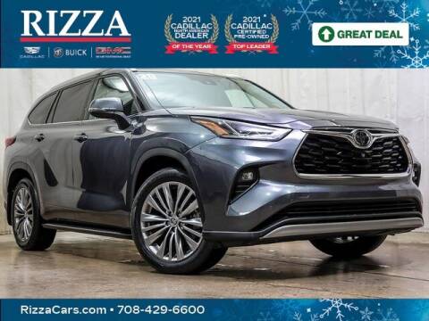 2020 Toyota Highlander for sale at Rizza Buick GMC Cadillac in Tinley Park IL