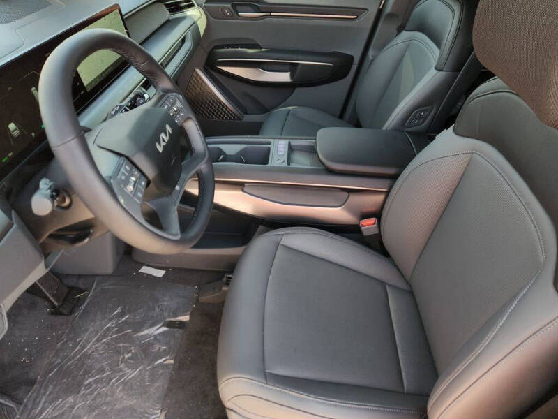 2026 Kia EV9 Light Long Range
