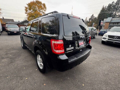 2010 Ford Escape XLT