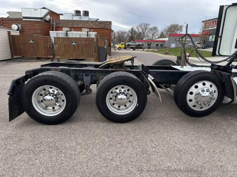 2021 International RH613