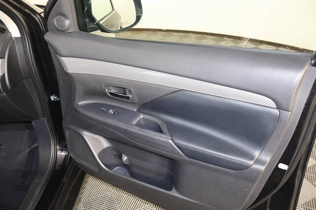 2020 Mitsubishi Outlander SEL