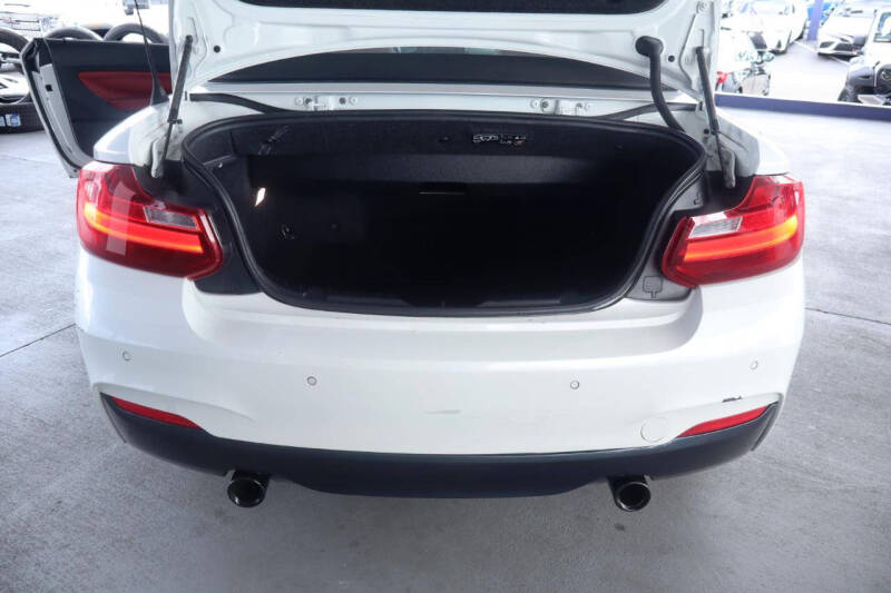 2016 BMW 2 Series M235i