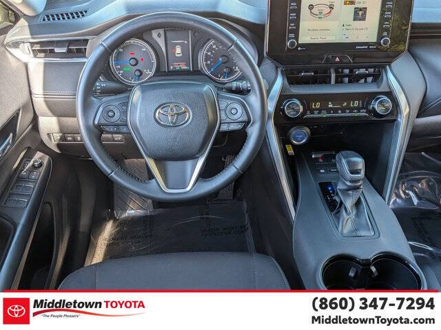 2022 Toyota Venza LE